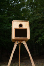 Avant-Garde Photo Booth - Image 5