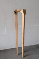 Solid wooden tripod for Photo Booths - Image 3